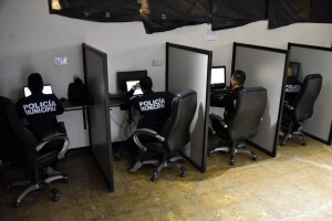 c1aba306-fc80-4f5d-9c9b-fe39c53d9786