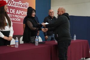 6ebd08ad-3697-49e6-bc20-ab03714db440 (1)